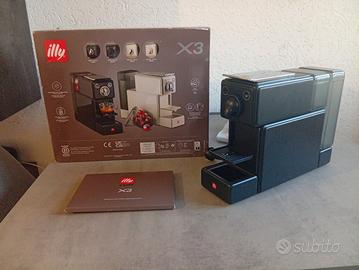 ILLY X3 MACCHINA CAFFE
