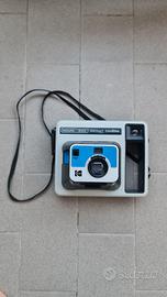 Macchina fotografica istantanea vintage Kodak EK2