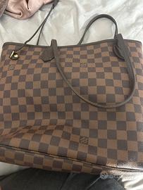 Borsa LV usata ma buone condizioni