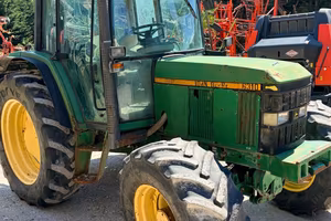 JOHN DEERE 6310