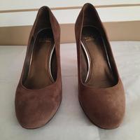 scarpe in camoscio taglia 37