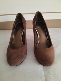 scarpe in camoscio taglia 37