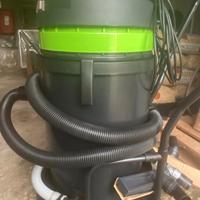 aspirapolvere e liquidi