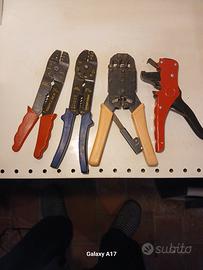 utensili per elettricisti