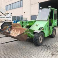 SOLLEVATORE TELESCOPICO MERLO 20.6