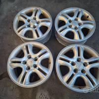 Cerchi In Lega Da 16" Per Kia Sportage 2006