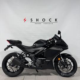 Yamaha R3 ABS