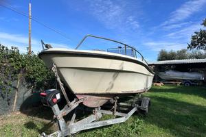 Barca a motore, MARINO 590, + Carrello