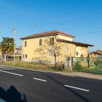 CASA INDIPENDENTE A CASALE MONFERRATO