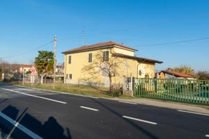 CASA INDIPENDENTE A CASALE MONFERRATO