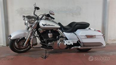 Harley-Davidson Road King C.V.O. - 2009