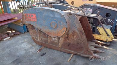 BENNA FRANTOIO VTN MOD. FB250,