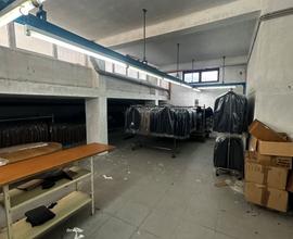 Capannone fabbrica deposito