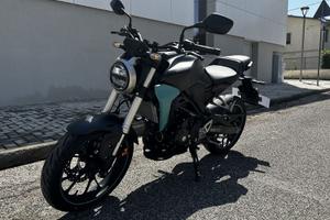 Honda CB 300