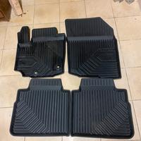 Tappetini in gomma a vasca Suzuki S-Cross 2024