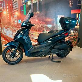 Piaggio Beverly 300
