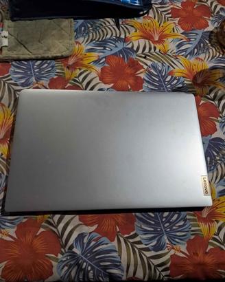 Lenovo Laptop - LUQOF7L1