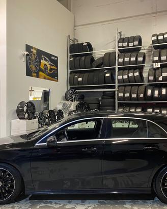 Cerchi NUOVI Mercedes Classe A raggio 18 cod.8342