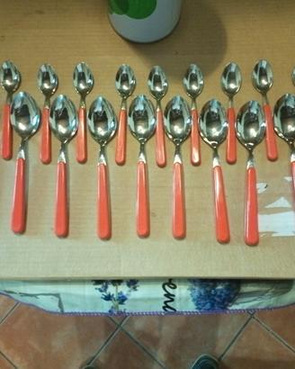 lotto di 71 posate acciaio inox plastica  ICM cose