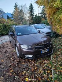 SKODA Octavia 1.6 TDI CR 105 CV Wagon Active