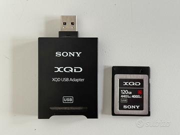Scheda XQD Sony 120 GB con lettore