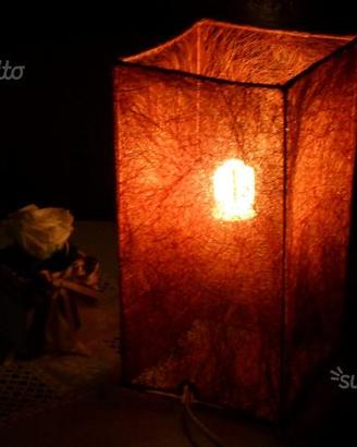 Lampada da tavolo