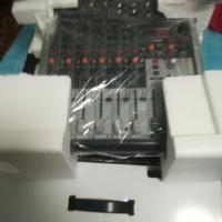 Behringer X1204USB Mixer 12 ingressi