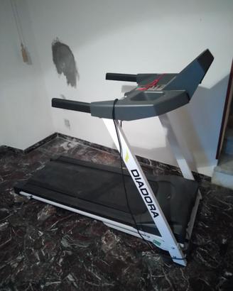 Tapis roulant Diadora usato