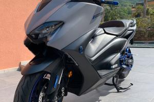 T Max 560