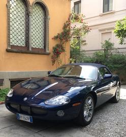 JAGUAR XK8 4.0 cabriolet