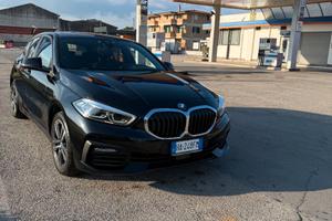 BMW 118d 150cv Steptronic 2021 Keyless – LED