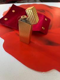 Accendino d’oro Cartier
