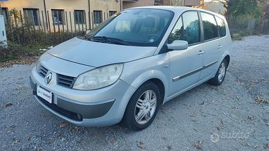 Renault Grand Scenic 7 posti 1.9 dCi Exception