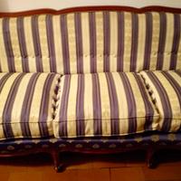 Divano in stile Liberty a 3 posti con due poltrone