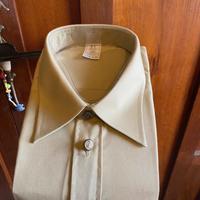 Camicia uomo colore oliva chiaro