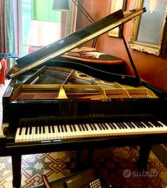 Pianoforte a coda Yamaha C3 anno 1982