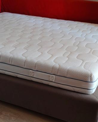  Letto e materasso matrimoniale 