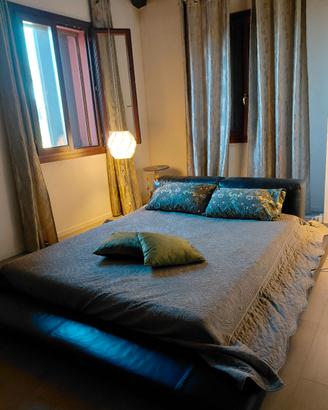 letto matrimoniale  futon di  Molteni 