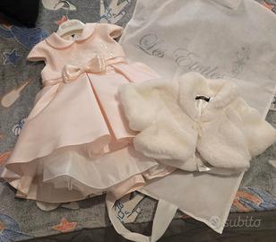 vestito da cerimonia con scarpe da bambina