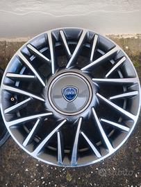 Cerchi in lega Lancia Y R15