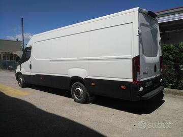 Iveco Daily 35S15 PL