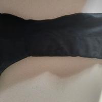 Stivali neri al ginocchio da donna