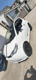 JDM Roxsy 2012 Diesel – 75.050 km