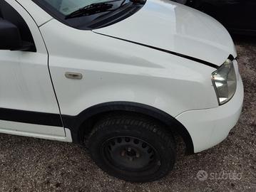 Parafango destro FIAT PANDA del 2006