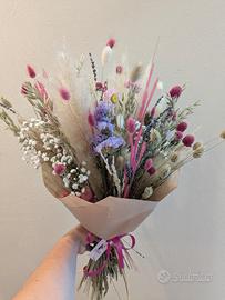 Bouquet di fiori secchi stile Boho con pampa