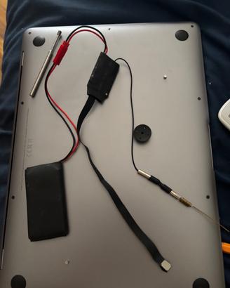 Kit Nano Auricolare Invisibile + Microcamera