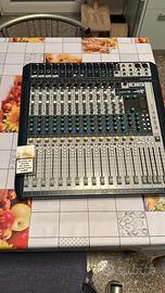 Mixer signature 16 ch