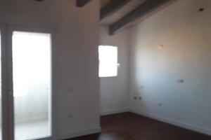 Attico ampio trivano rifiniture di pregio classe A