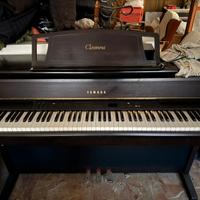 YAMAHA CLAVINOVA CLP-880