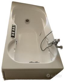 Vasca idromassaggio Jacuzzi